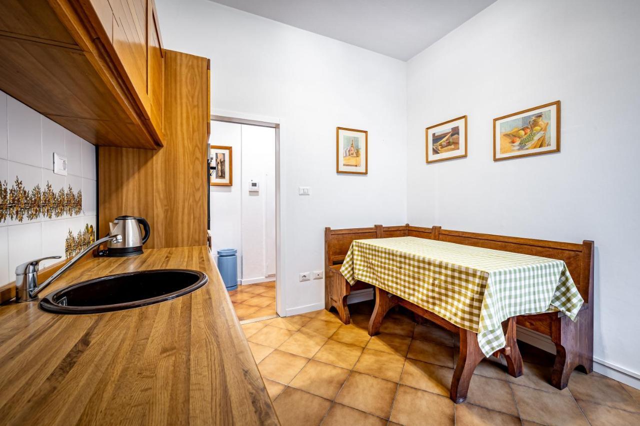 Yid Comfortable With Lift Apartamento *